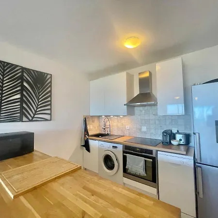 Res Bellevue One Bd With Sea View